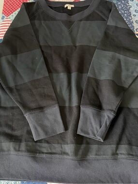 GAP Black and Charcoal Wide-Stripe Crewneck Sweater